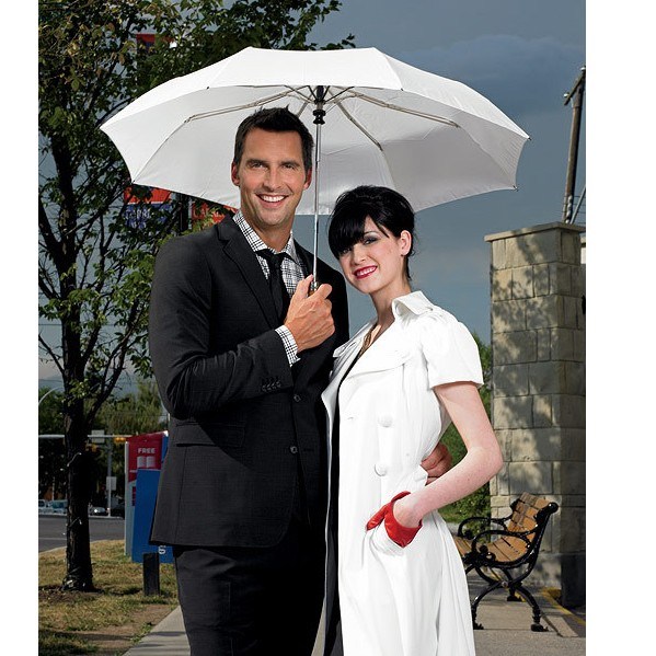 White Wooden Handle Wedding Ceremony Honeymoon Sun Umbrella