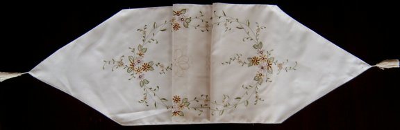 Table Runner with Embroidery (XH04-R081)