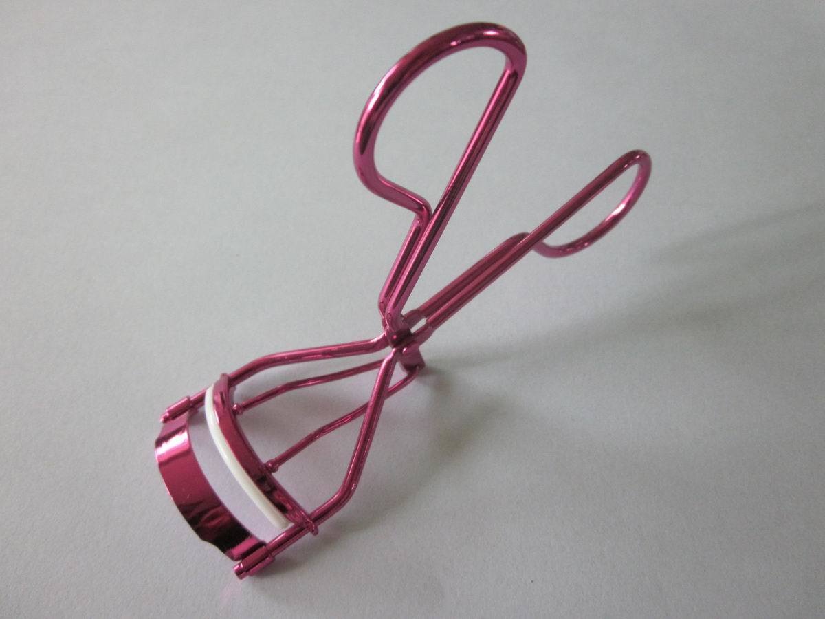 Lash and Eyelash Curler with Plastic Handle and Electrophoresis