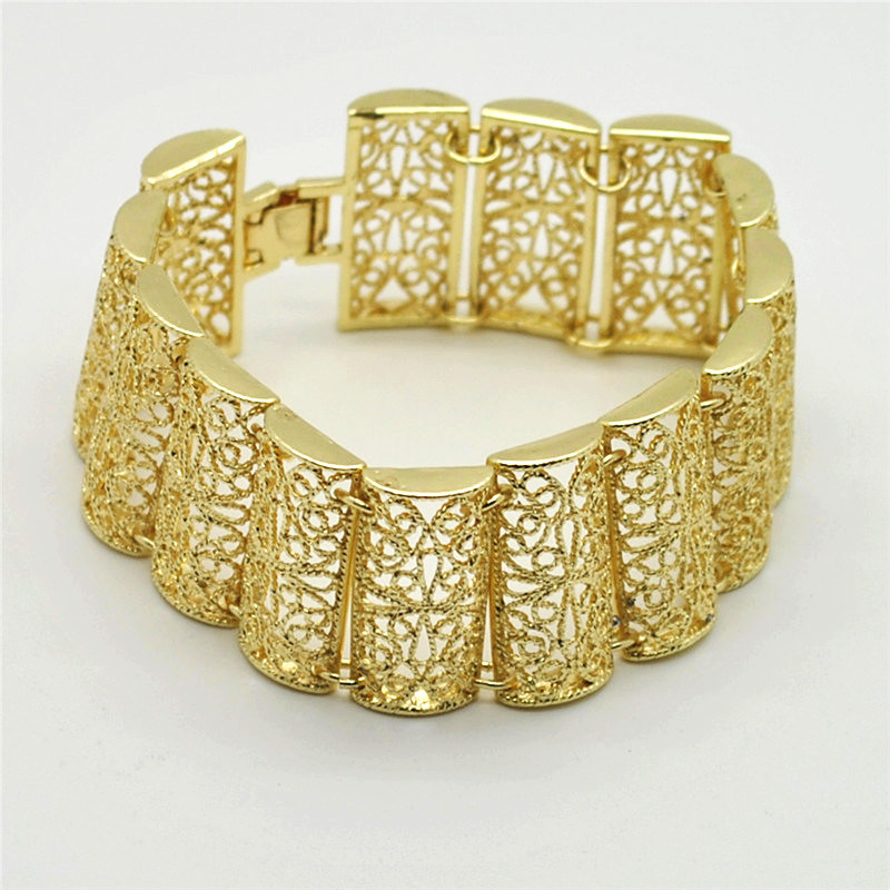 Fashion Jewelry Bangles Width Chain Bracelet Jewellery (LA04674B1S0024)