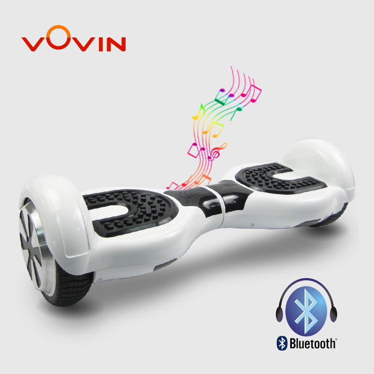 Fashion Hotsale One Wheel Scooter with LED Light and Bluetooth Speaker