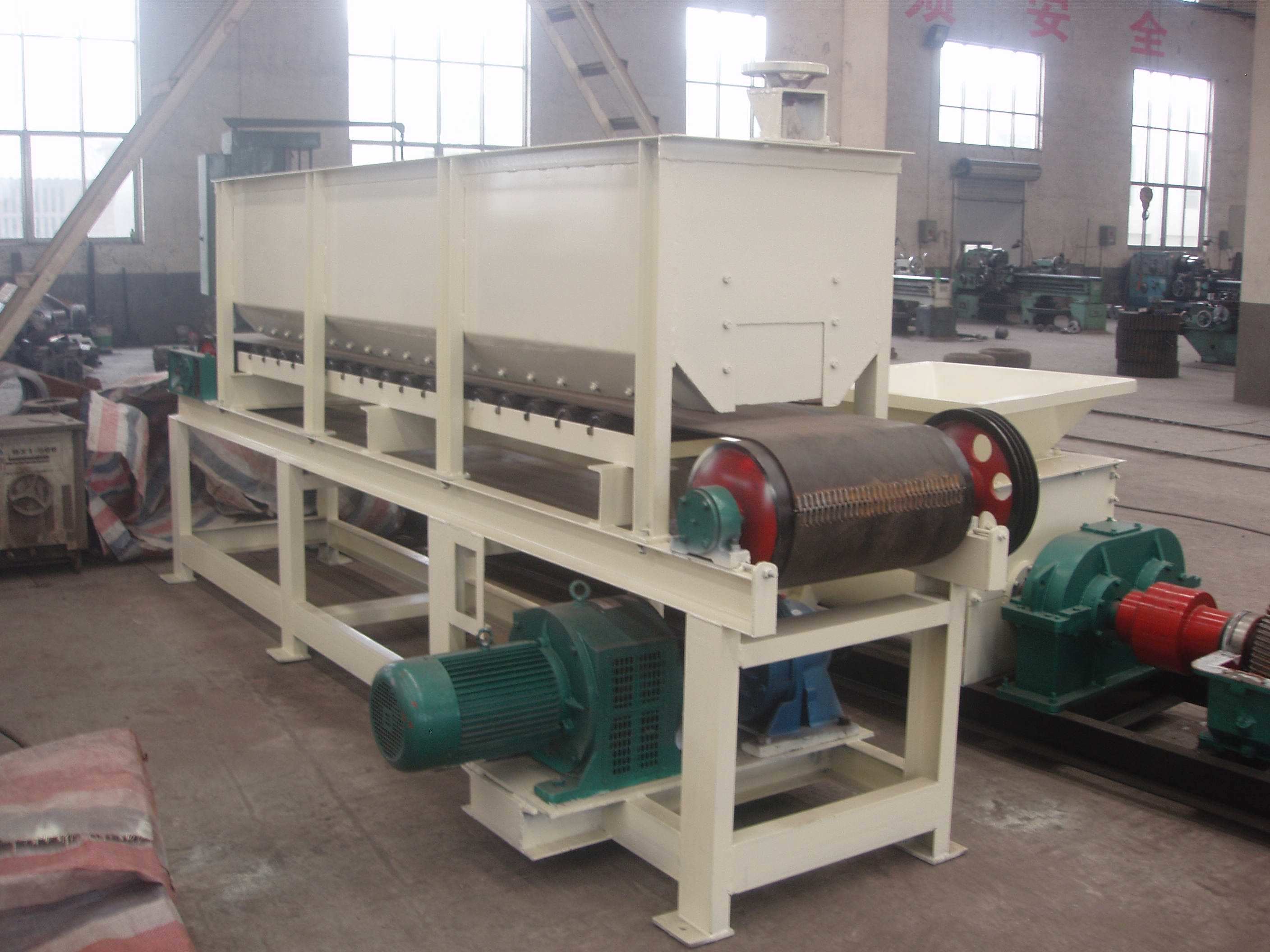 China Box Feeder with High Efficiency for Metallurgy Industry