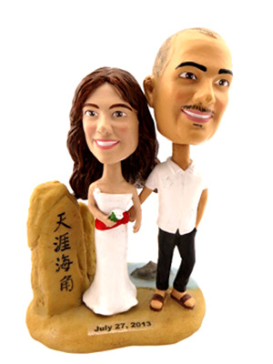 Custom Couples Bobble Head Doll-Love Forever in Chinese