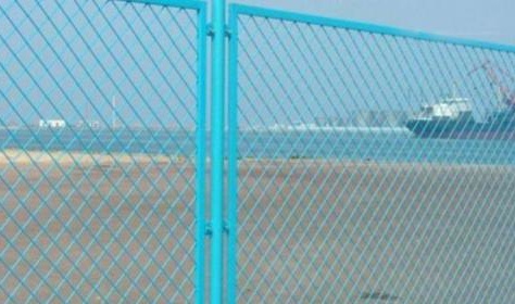 PVC Coated Chain Link Fence Netting/