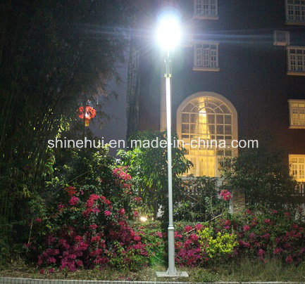 2015 Customized Battery Backup Solar LED Street Light with Factory Price