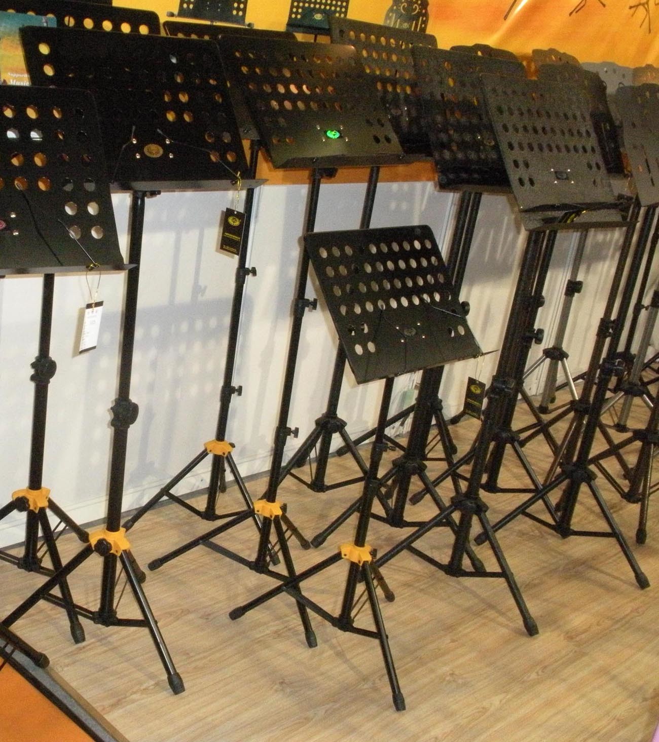 Deluxe Music Stands