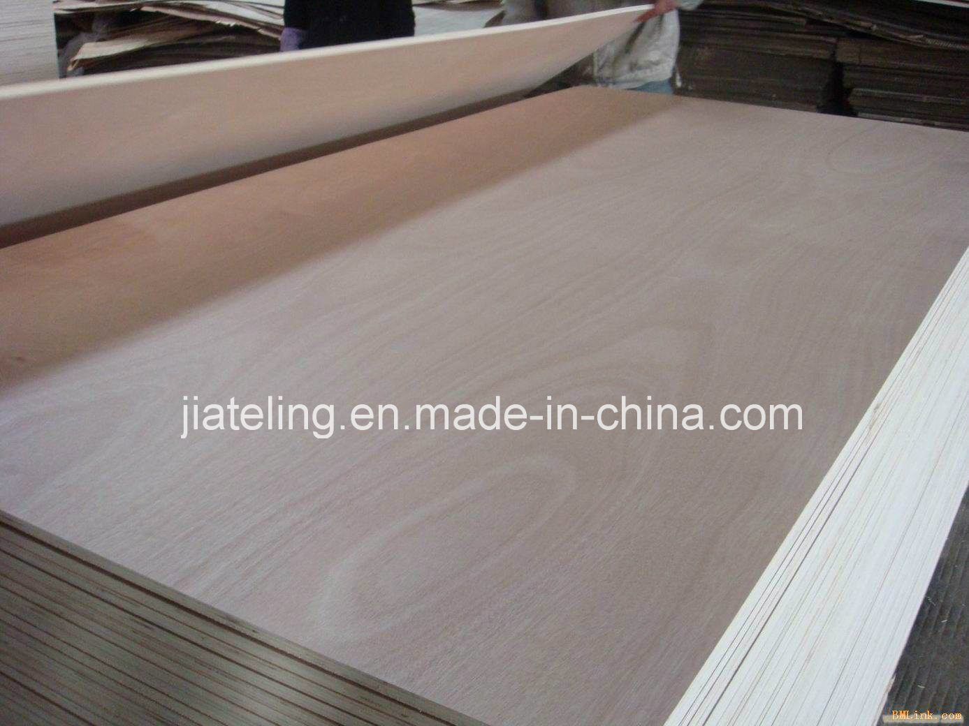 Commercial Plywood and Furniture Plywood (1220*2440)