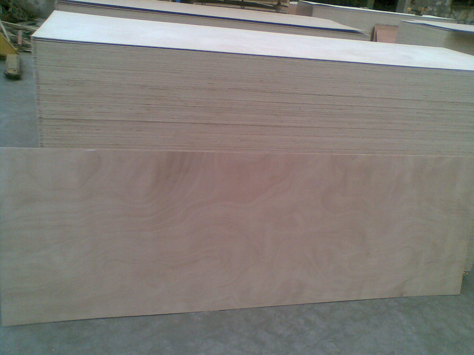 Okoume Door Size Plywood 2.5mm 2.7mm 3mm 3.2mm 3.6mm