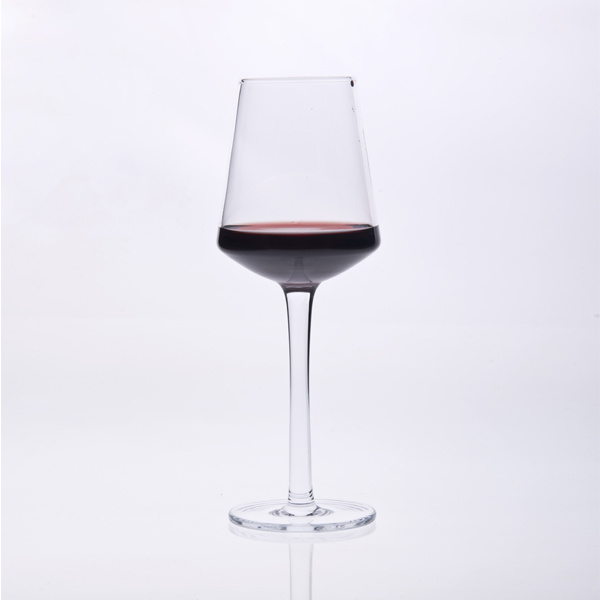 600ml Unique Shape Mouth Blown Stem Wine Glass