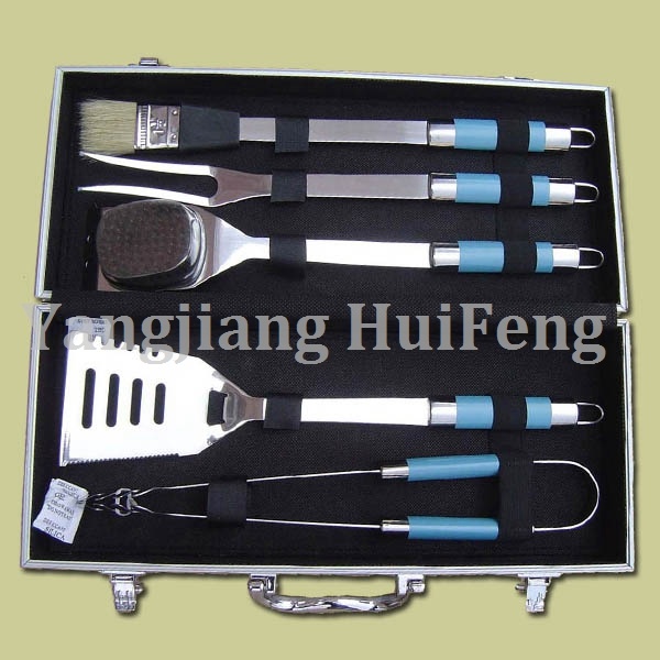 Deluxe BBQ Tools Full Set with Carrying Case Steel &Stainless Steel with TPR Handles