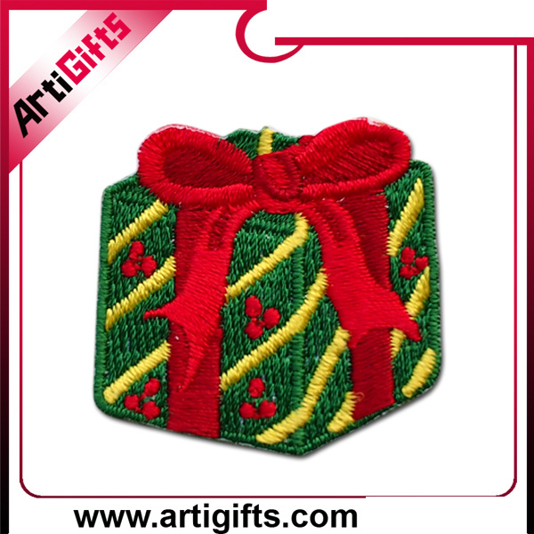 Hot Sale Customized Embroidery Patch for Christmas