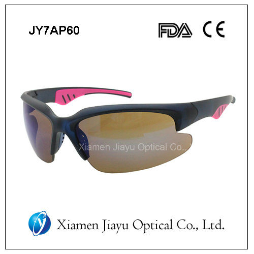 Double Injection Fashion Polarized Sports Eyewear with UV 400 Protection