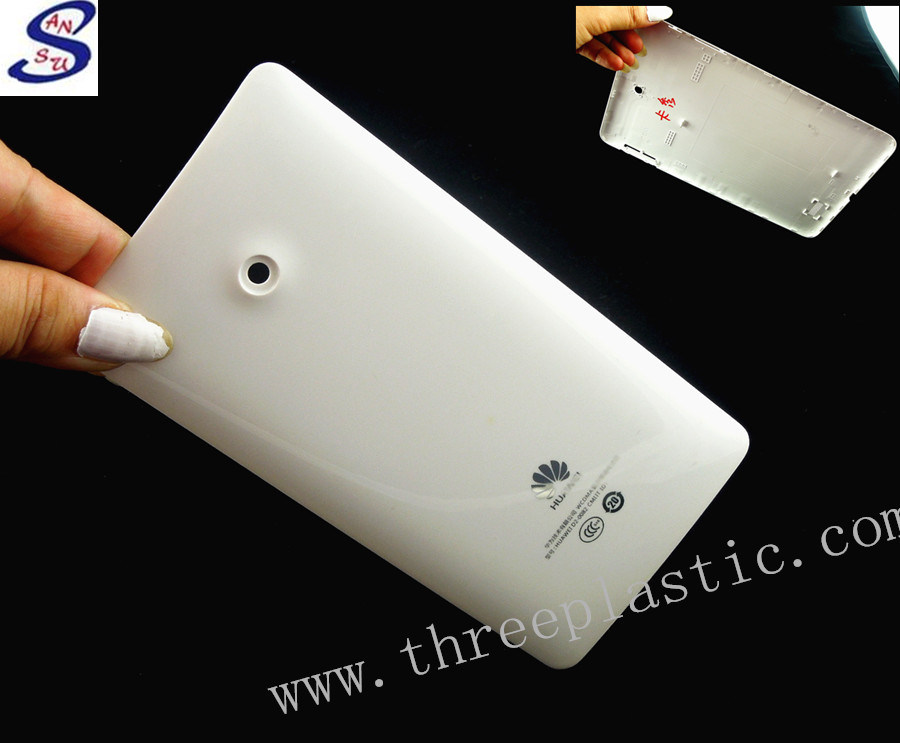 Made in China Injection Cellphone Case (Powder coating)