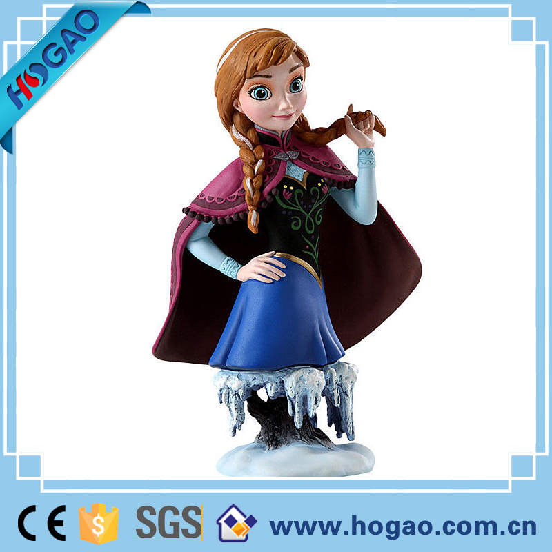 Showcase Frozen Elsa Princess Resin