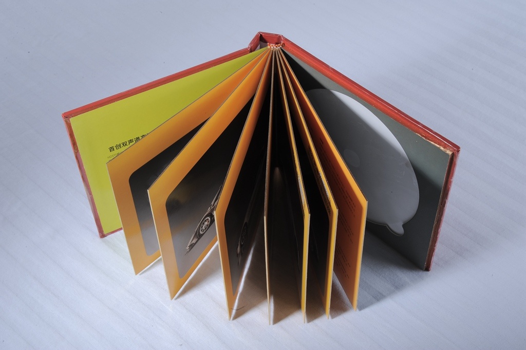 Car CD and DVD Replication in Hard Cover Cardboard