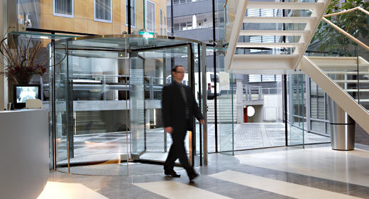 Automatic Revolving Door, 3 Wings, Lenze Motor, Reverse Against Obstruction