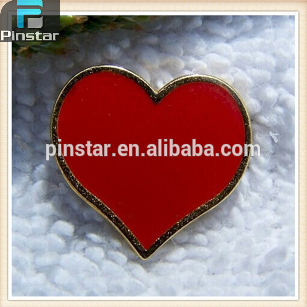 Factory Directly Wholesale High Quality Custom Souvenir Metal Hallmark Red Heart Lapel Pin Valentines Day Emblem Sweetheart Pin Gold & Red Heart Brooch