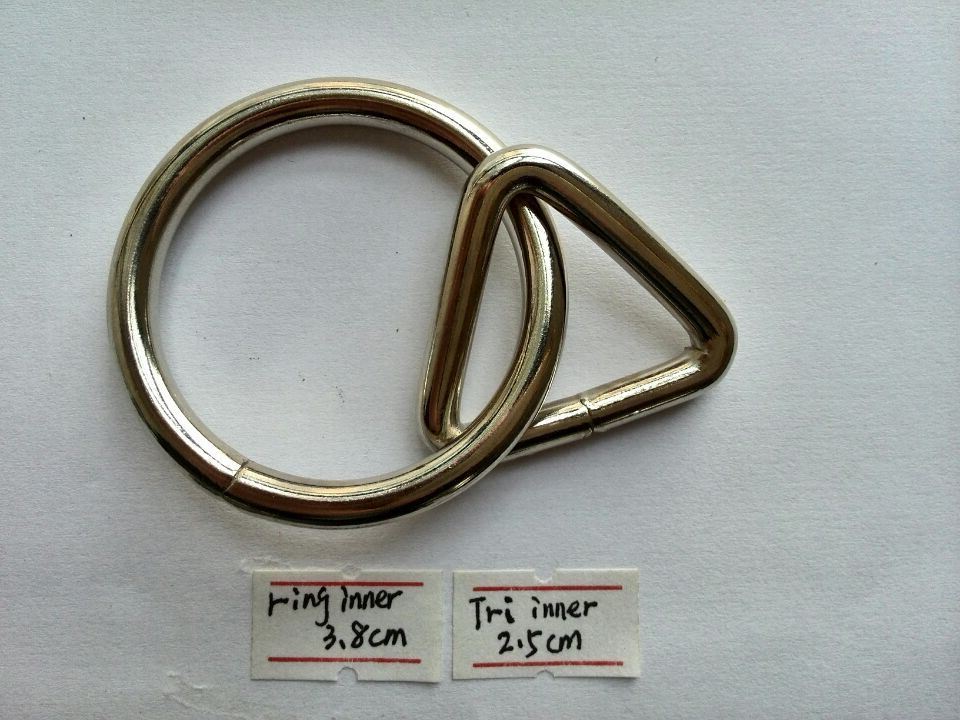 3.8cm O-Ring and 2.5cm Triangle Metal Accessories