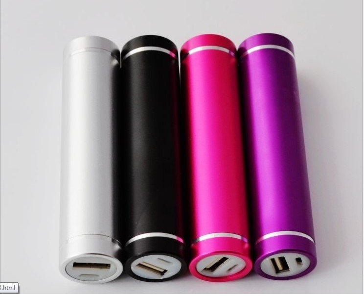 Low Price 2600mAh Lipstick Portable Mobile Charger (ZM-120)