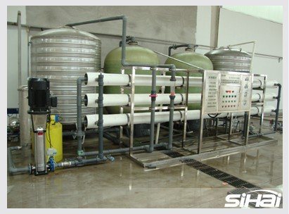 High Quaily Borehole Water Treatment with Water Tank and Carbon Filter for Drinking and Industry and Agriculture Using