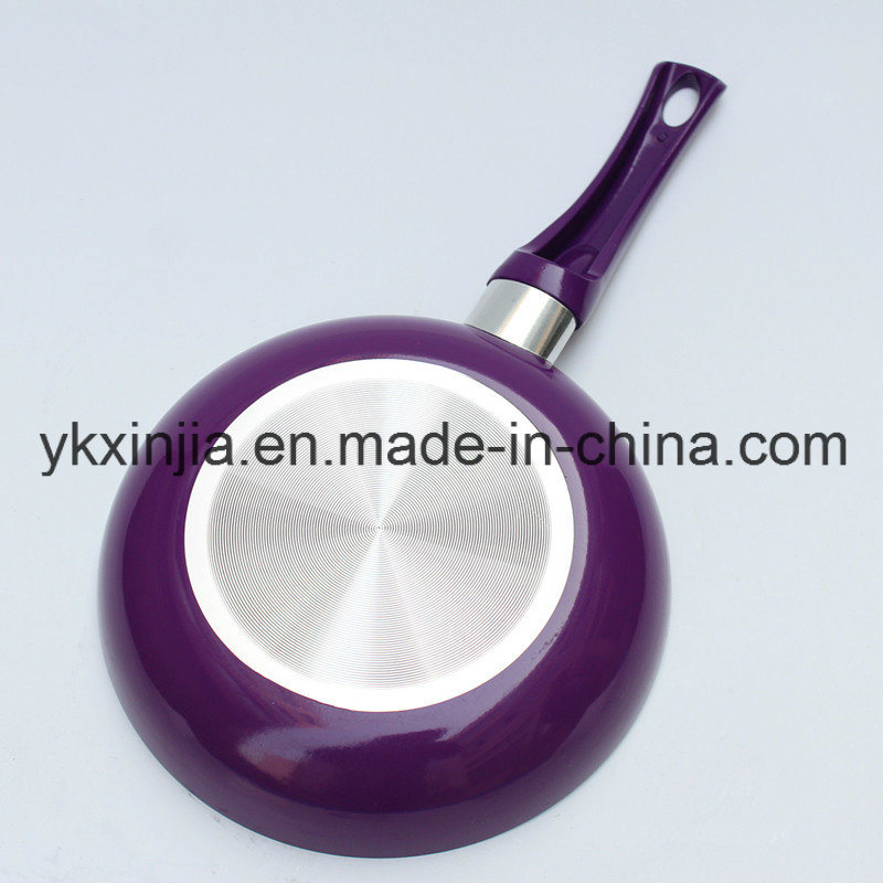 Kitchenware Colorful 20-30cm Aluminum Frying Pan Cookware