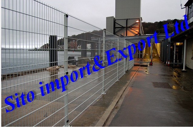 Double Wire Fence/Fence Panel/Welded Wire Mesh Fence/Fence Netting