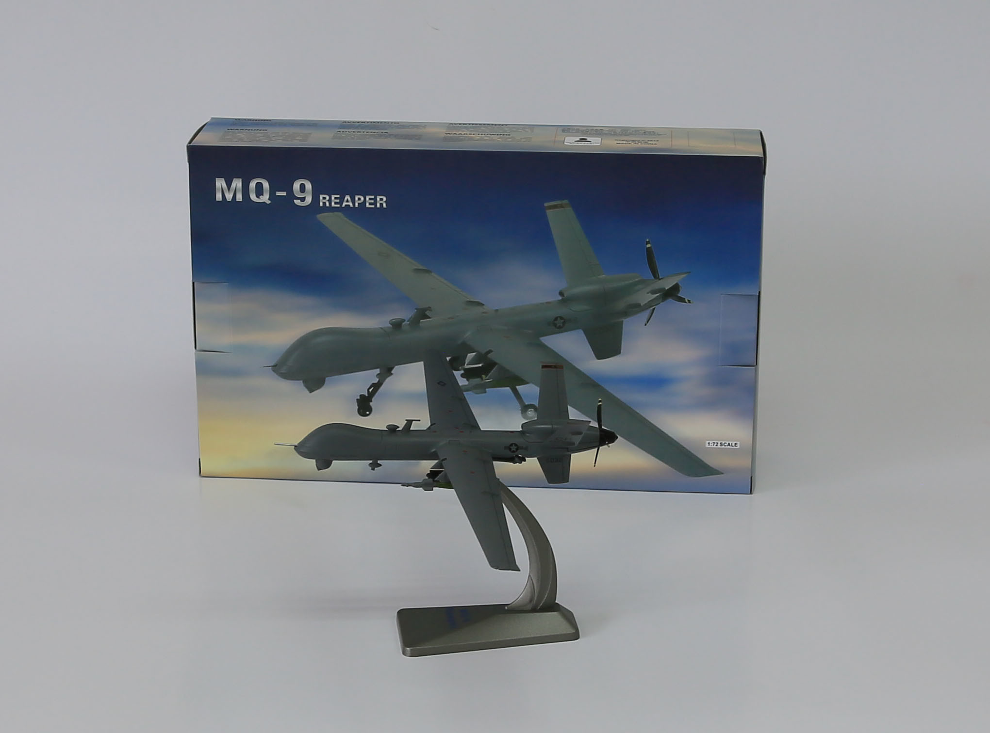 Mq-9 Predator Uav Model Die Cast Drone Model in 1: 72 Scale