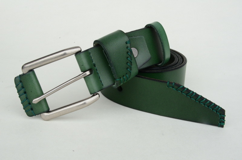 Man Classical Genuine Leather Belt with Leather Wrap Buckle (GC8073)