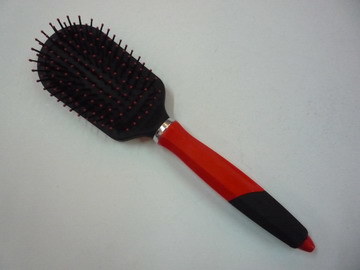 Plastic Cushion Hair Brush (H781F6.2162F1)