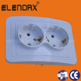 Europe Style Flush Mounting Double Wall Socket with Grounding (F2210)