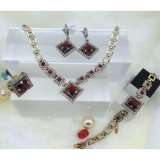 Factory Direct Sale Antique Red Fashion Jewellery Necklace Set Imitation Jewelry (M1A08811E1OG)