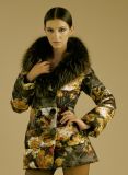 Women's Fashion Short Style Down Jacket with Raccoon Fur Collar (FC09222)