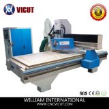 CNC Machinery CNC Cutting Machine CNC Engraver CCD Furniture Making Machine (Vct-CCD1530atc)