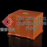 China's Production of Light Wooden Pet Urn