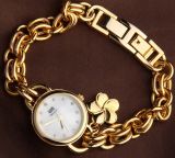 Fashion Quartz Bracelet Watch (XM8028)