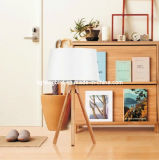 Lightingbird Wood Table Lamp for Hotel Decoration (LBMT-YH)