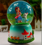Pretty Snowglobe Water Globe Polyresin Gift for Christmas