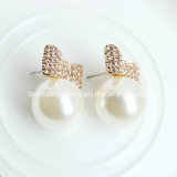 Jewelry Gold Plated with Pearl Stud Earrings for Female Fashion Accessory