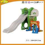 2015 Latest Children Plastic Slide with Basketball Stand