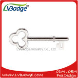 Hollow Key Shape Siliver Nickel Metal Lapel Pin Badge with Professional Free Design