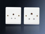 15A 1 Gang UK Round-Pin Socket Outlet
