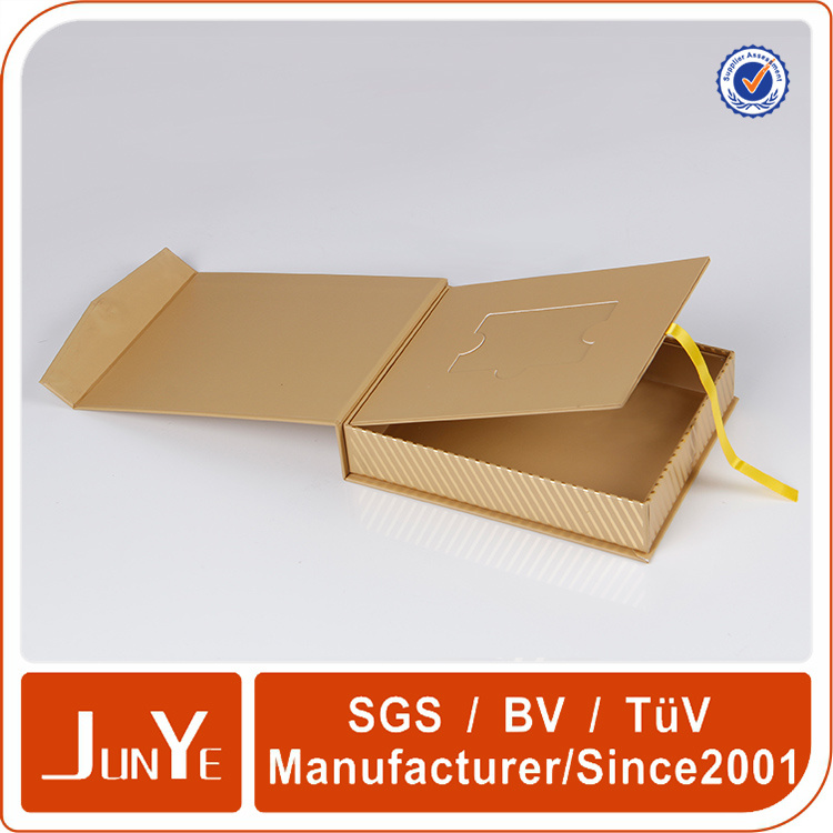 Kraft Paper Packaging Box