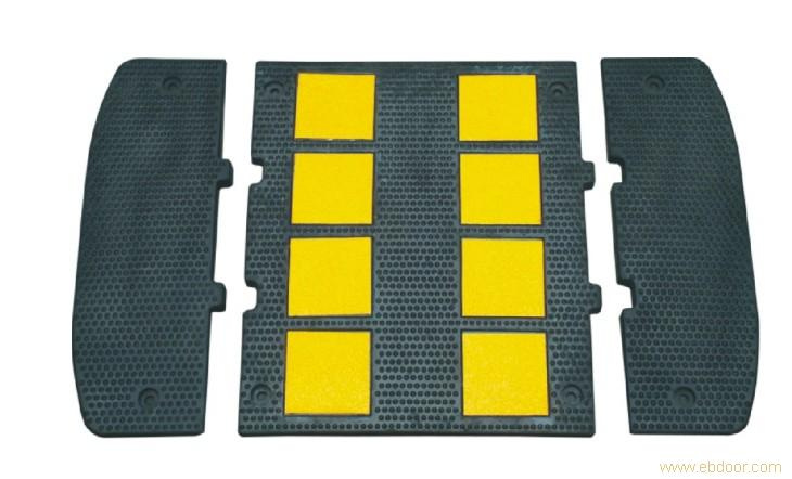 Rubber Heavy Duty 3 Channel Cable Protector