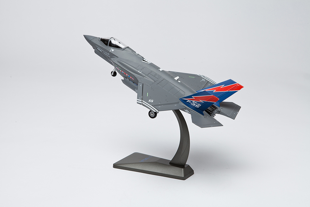 2014 New Design 1: 48 Die Cast Alloy F-35A Fighter Jet Model