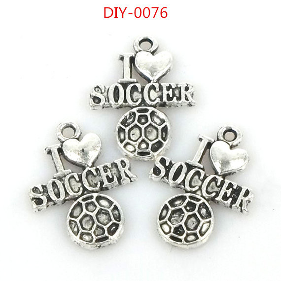 Antique Silver Tone Mini I Love Soccer Charms Pandents (DIY-0076)