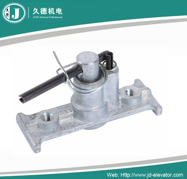 Elevator Triangle Lock
