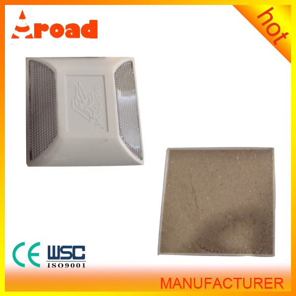 Single Reflector Plastic Road Stud