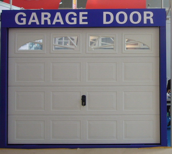 Automatic/Sectional Garage Door (40mm thick)