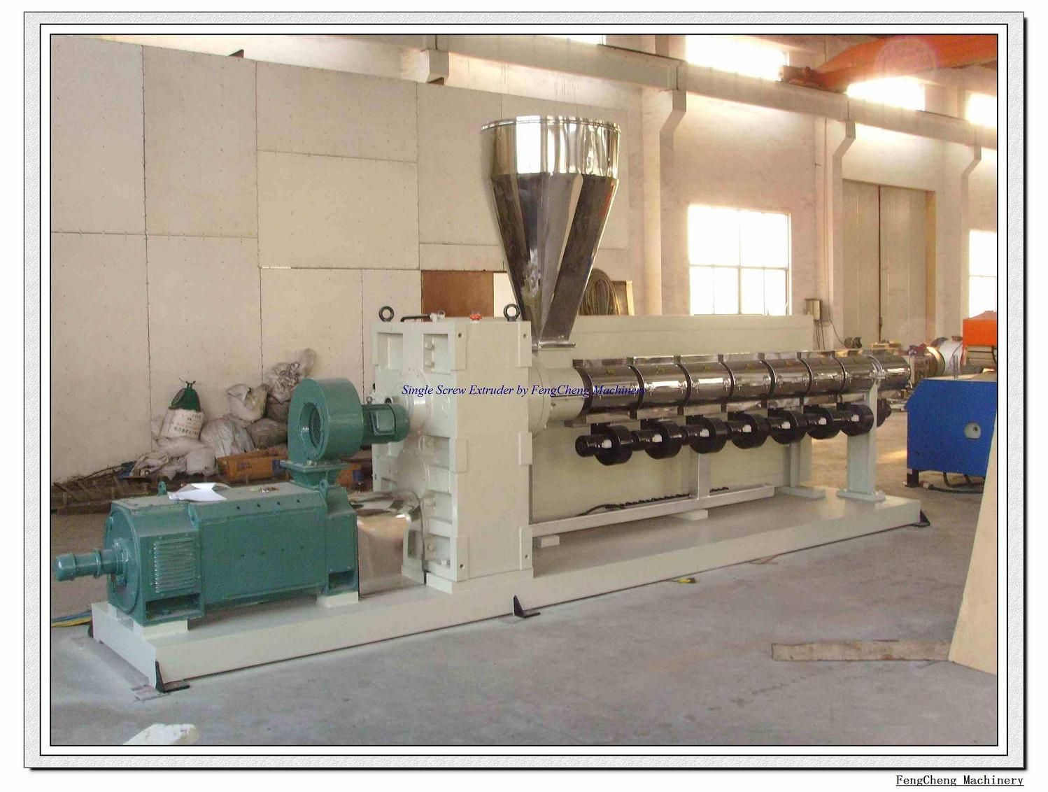 Single Screw Extrusing Machinery