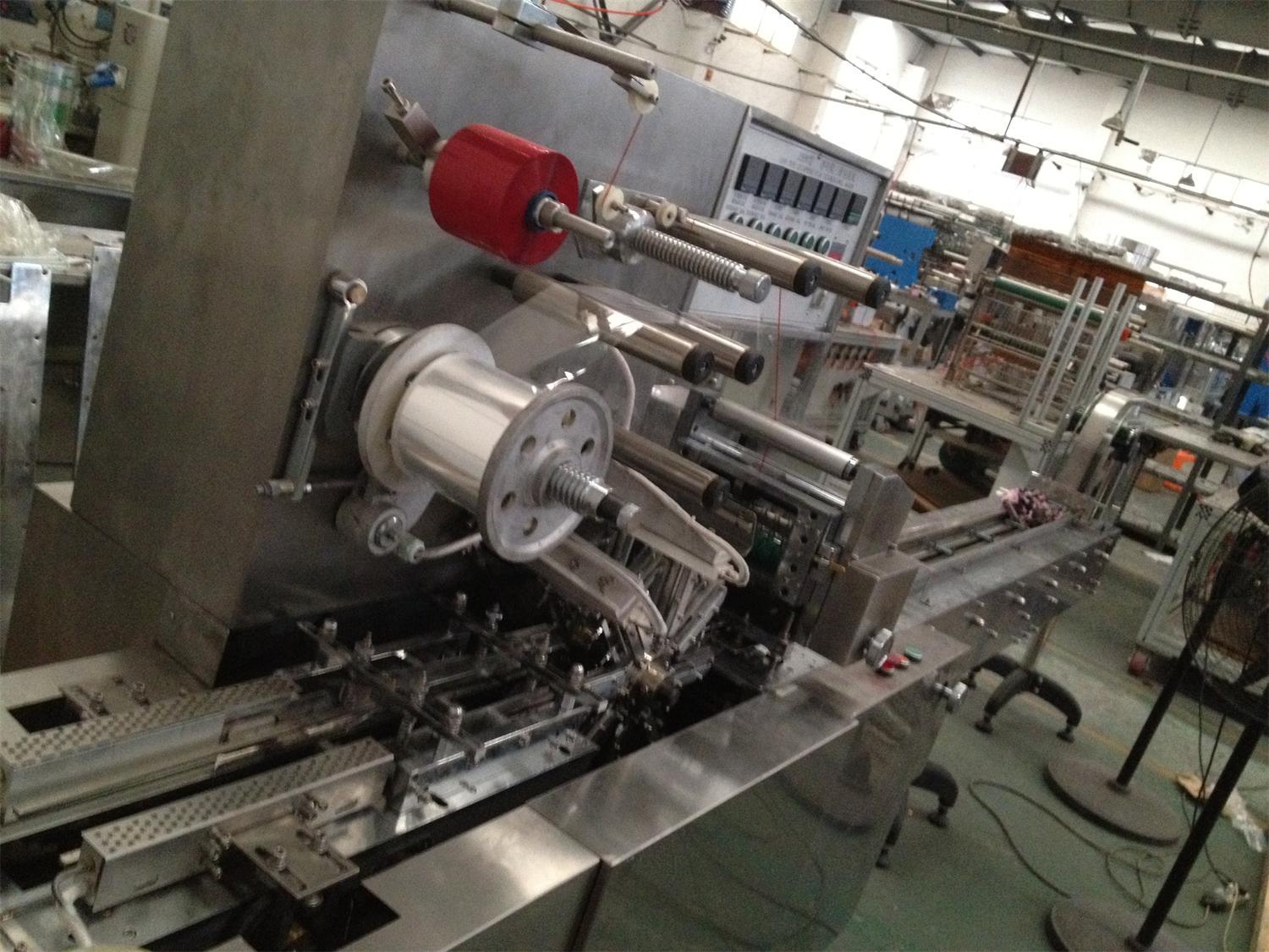 Cellophane Overwrapping Packaging Machinery with Adhesive Tear Tape (SY-1999)
